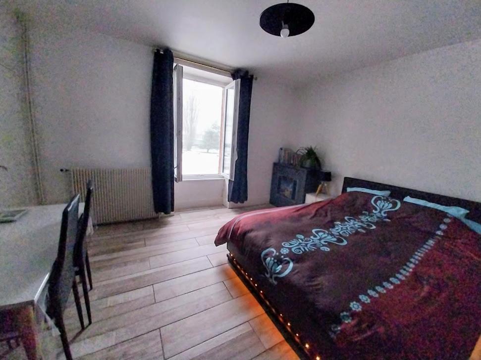 Hotel Au Pays D'Angeline La Pacaudière Pokój zdjęcie